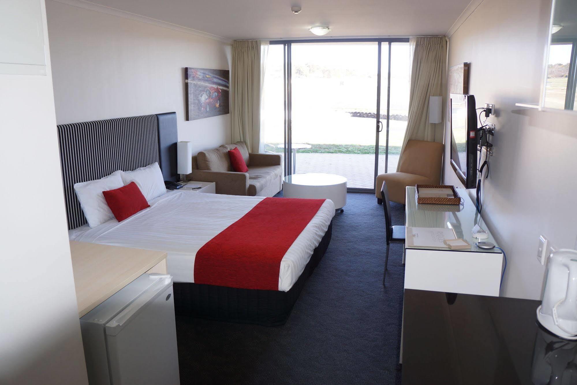 Rydges Mount Panorama Bathurst Exterior photo
